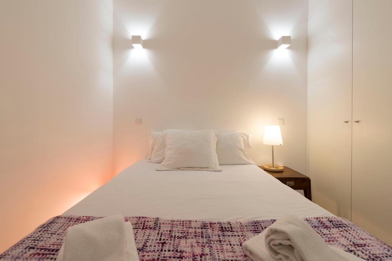 Lovelystay - Cozy Duplex With Patio Right Off Train&Metro Station Porto Dış mekan fotoğraf